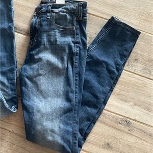 Hollister skinny jeans